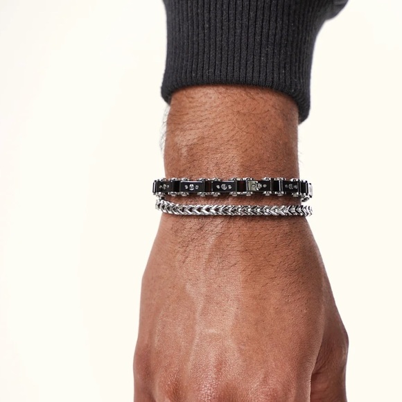 Black and Steel Link Bracelet - Picture 2 of 5